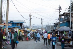 Nairobi: Wycieczka piesza po slumsach Kibera