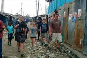 Nairobi: Kibera Slum Guided Tour And Donation Experience.