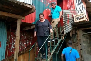 Nairobi: Kibera Slum Guided Tour And Donation Experience.