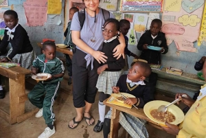 Nairobi: Puolen päivän opastettu kierros Kiberan slummissa, nouto mukaan lukien