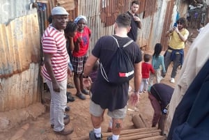 Nairobi: Kibera Slum Tour with a Local