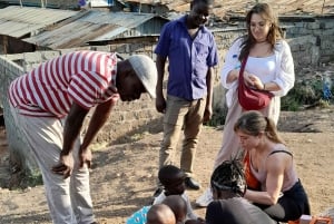 Nairobi: Kibera Slum Tour with a Local