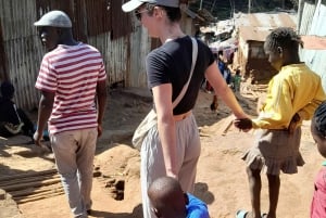 Nairobi: Kibera Slum Tour with a Local