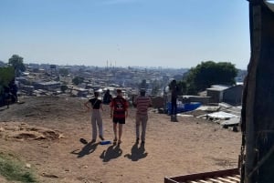 Nairobi: Kibera Slum Tour with a Local