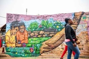 Nairobi: Kibera Streetart Tour met lokale kunstenaars