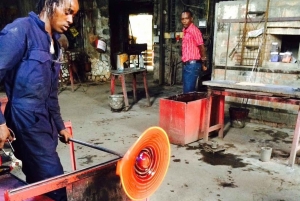 Nairobi: Rundtur i Kitengela Anselm Hot Glass Studio