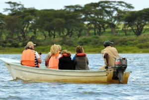 Nairobi: Lake Nakuru National Park & Lake Naivasha Day Tourr