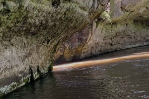 Nairobi: Mau Mau -luolat, köysirata ja päiväkierros piknikillä