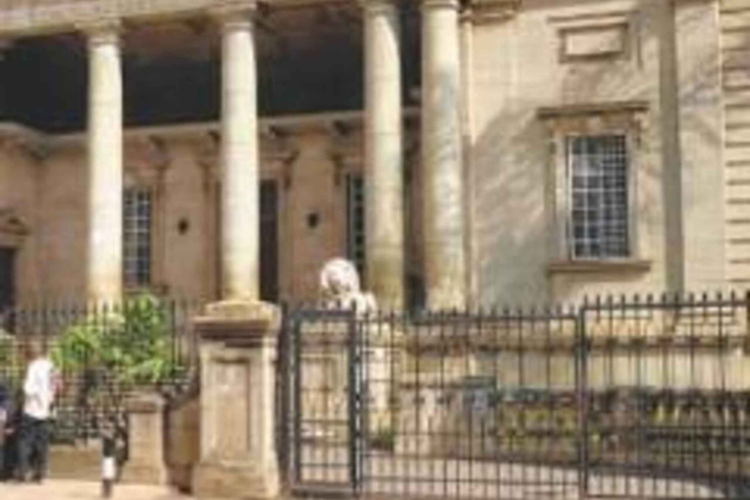 Nairobi: rondleiding door de McMillan Memorial Library