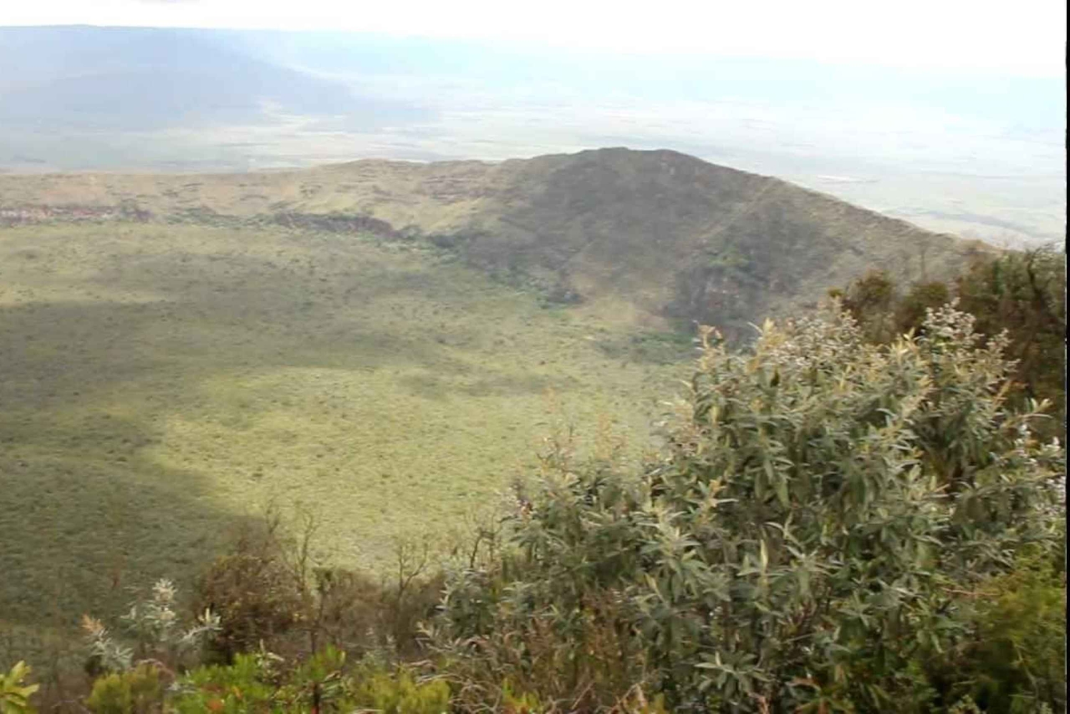 Nairóbi: Viagem de 1 dia de ciclismo e caminhada no Monte Longonot