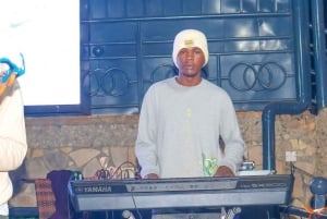 ナイロビ：ムギティナイト体験＆ムラティナの試食をお楽しみください