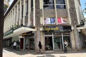 ナイロビ：ナイロビの文化を散策しながら、部族と交流いたします