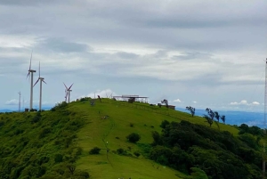 Nairobi: escursione sulle colline di Ngong e gita di 1 giorno in un villaggio Masai