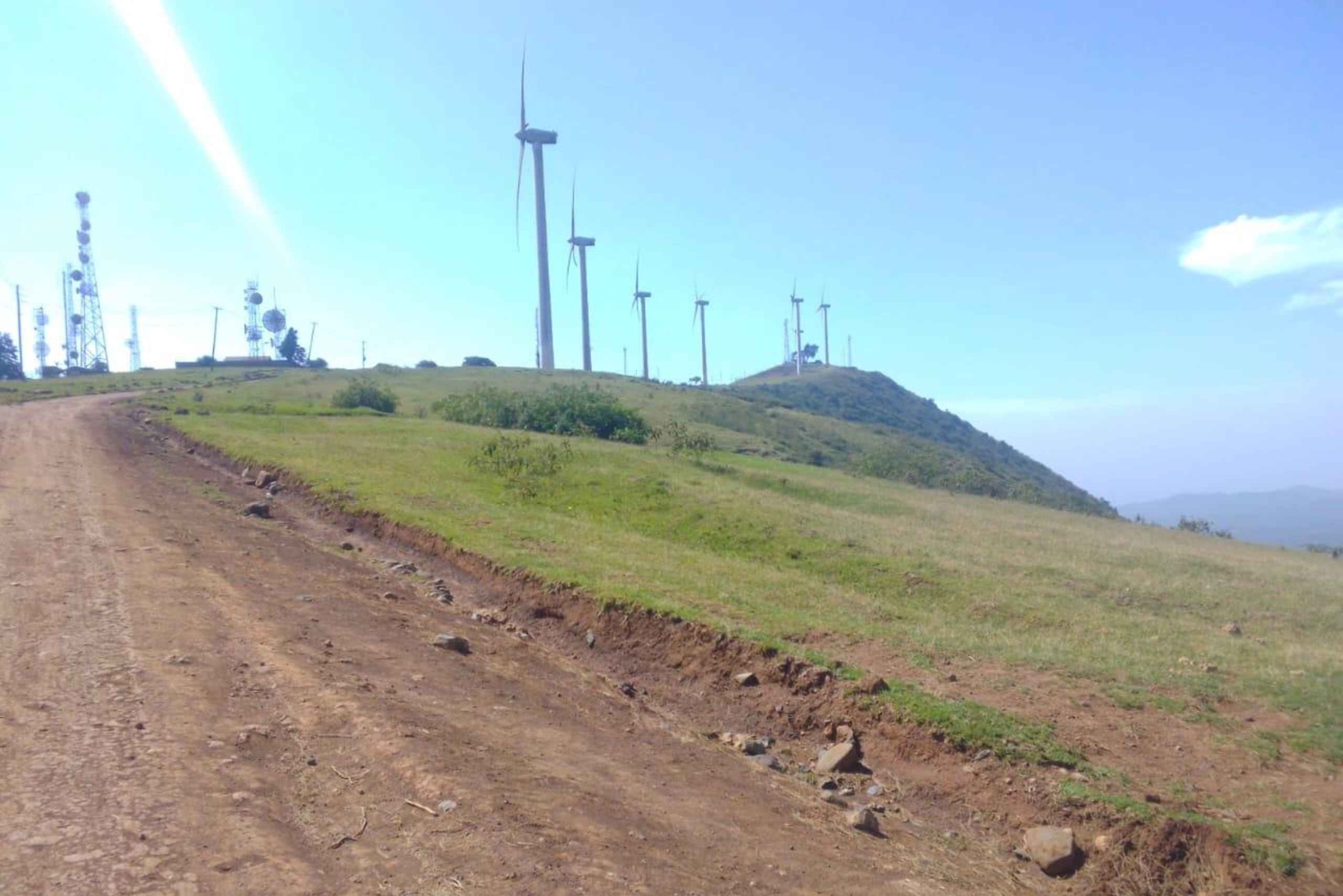 Nairobi: Ngong Hills -vaellus ja köysiliuku