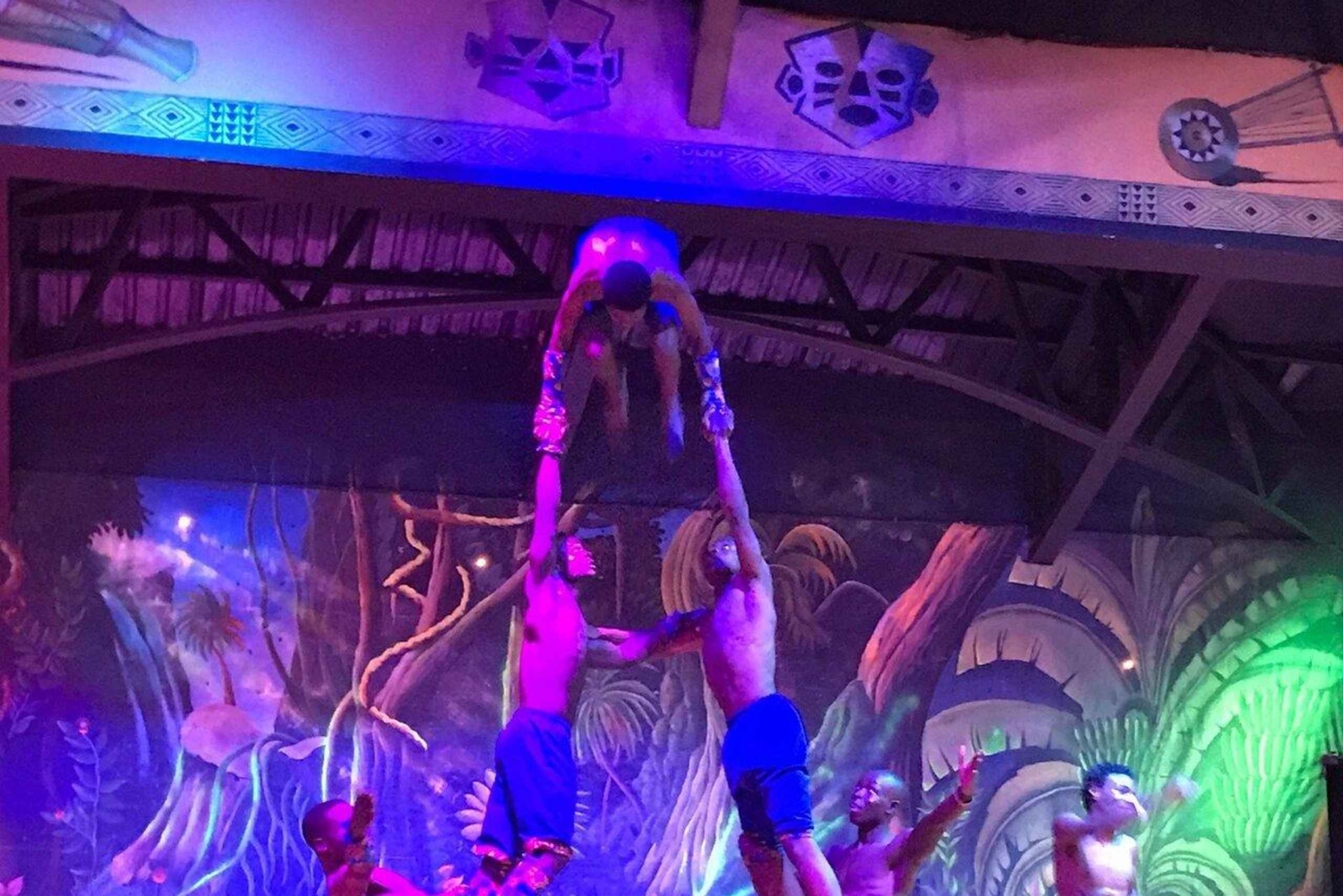 Nairobi: nocna wycieczka po sztuce ulicznej i występach muzycznych