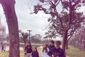 Nairobi à pied : une expérience intime de la ville