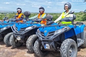 Nairobi: Quad Bike Wildlife Safari z transferami i posiłkiem