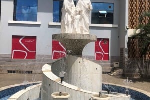 ナイロビ：宗教ガイド付きウォーキングツアー（ホテル送迎付き）