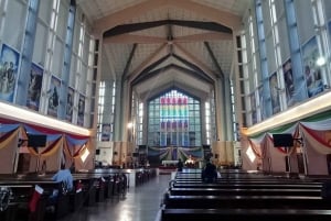 ナイロビ：宗教ガイド付きウォーキングツアー（ホテル送迎付き）