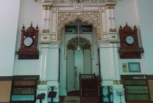 ナイロビ：宗教ガイド付きウォーキングツアー（ホテル送迎付き）