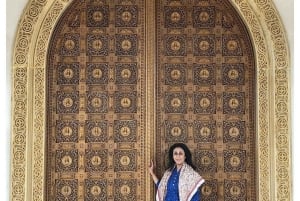 ナイロビ：宗教ガイド付きウォーキングツアー（ホテル送迎付き）