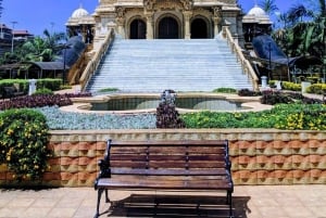 ナイロビ：宗教ガイド付きウォーキングツアー（ホテル送迎付き）