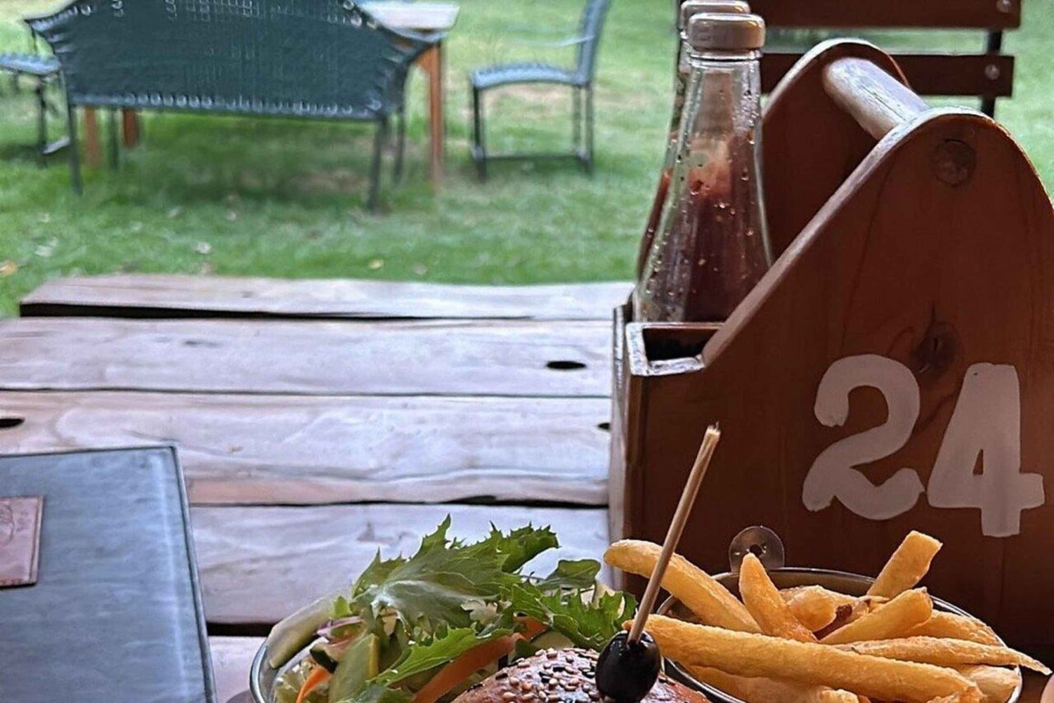 Naivasha: Lake Naivasha Dining Experience at Carnelly’s