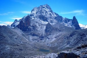 Nanyuki: 4-Day Mount Kenya Trek with Guide & Meals