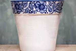 Nyandarua: Keramikkverksted med lokal håndverker