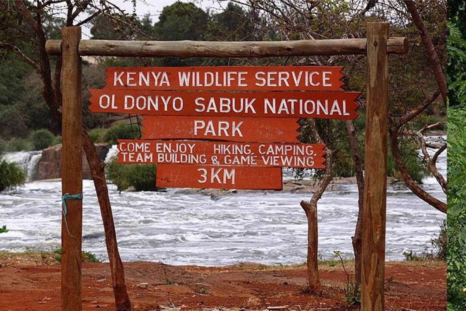 Oldonyo Sapuk Full Day Private Hiking Tour from Nairobi