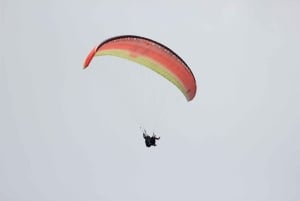 Parapente duplo com filmagem GoPro gratuita a partir de Nairobi