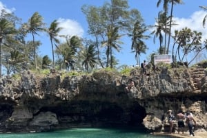 Tiwi Beach: Guided Tour to the African Pool