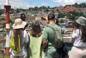 vibrant kibera slum tour