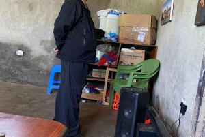 livlig tur i kiberas slum