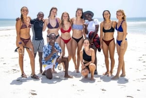 Diani : Île de Wasini, plongée en apnée et visite des grottes d'esclaves de Shimoni