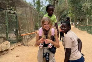 Kibera slumområde: Besök på barnhem och donationsturné.