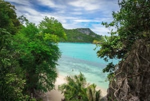 Ang Thong Full-Day Discovery Cruise from Koh Samui