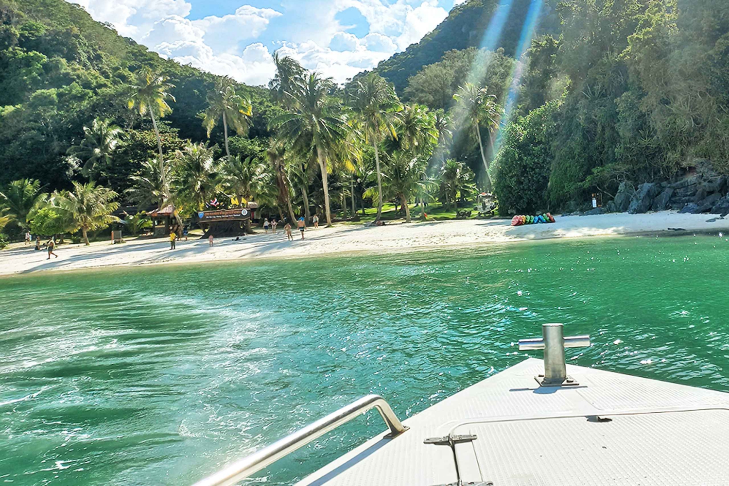 アーントーン海洋公園 1 日大型ボートエコノミーツアー