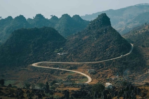 Ha Giang 4-tägige Motorradtour: Dörfer, Pässe, versteckte Schätze