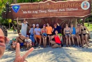 Ko Samui: Angthong Marine Park Snorkel & Kayak Tour / z lunchem