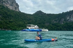 Koh Phangan: día completo en un catamarán de lujo