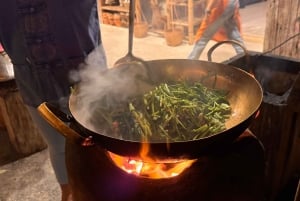 Koh Samui : cours de cuisine thaïlandaise en soirée avec jardin biologique