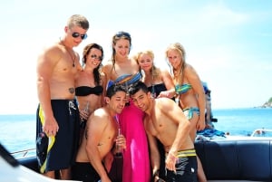 サムイ島：カタマラン船で行くタオ島とナンユアン島シュノーケリングツアー