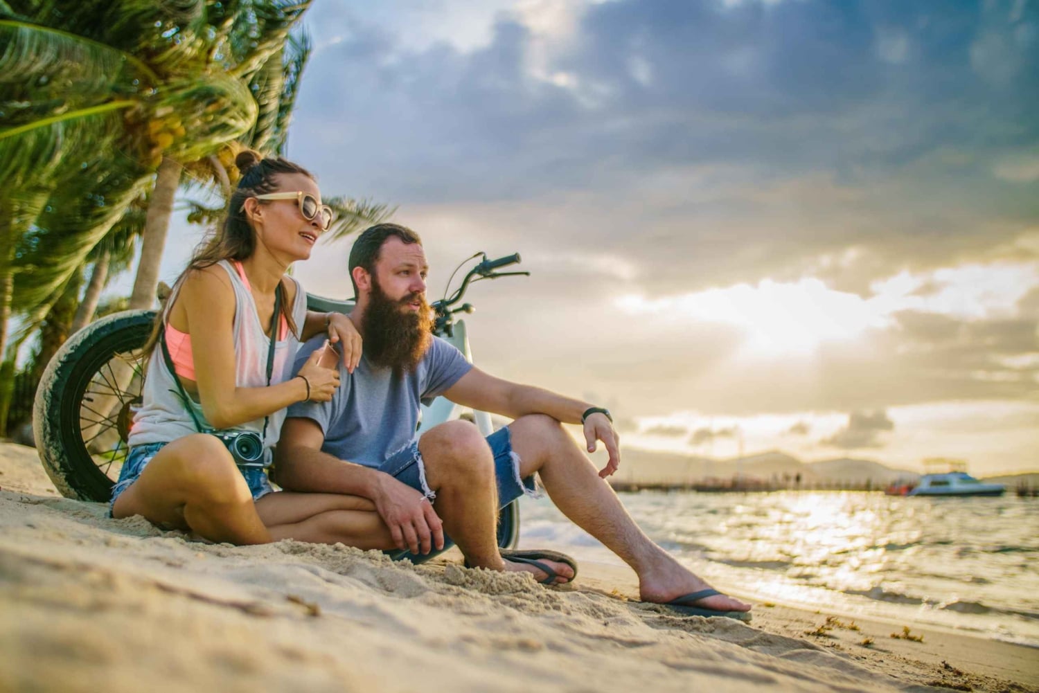 Koh Samui: Photoshoot at Temples, Beaches, and More