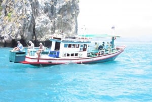 Koh Samui: Excursión privada en barco de pesca y snorkel con barbacoa