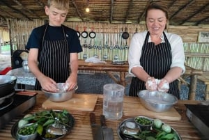 Koh Samui: Thai Cooking Class with Market Tour