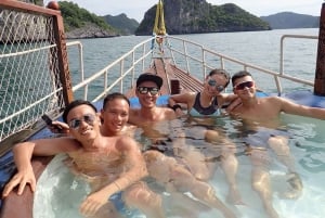 Mu Ko Ang Thong : Location privée d'une journée dans un yacht thaïlandais classique