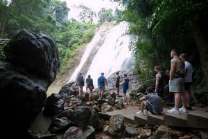 City tour de meio dia em grupo privado em torno de Koh Samui