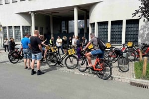 Recorrido en grupo reducido de 3 horas en E-Bike Bosch - ¡Bicicletas nuevas!