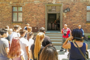 Auschwitz-Birkenau: Fast-Track Ticket and Guided Tour